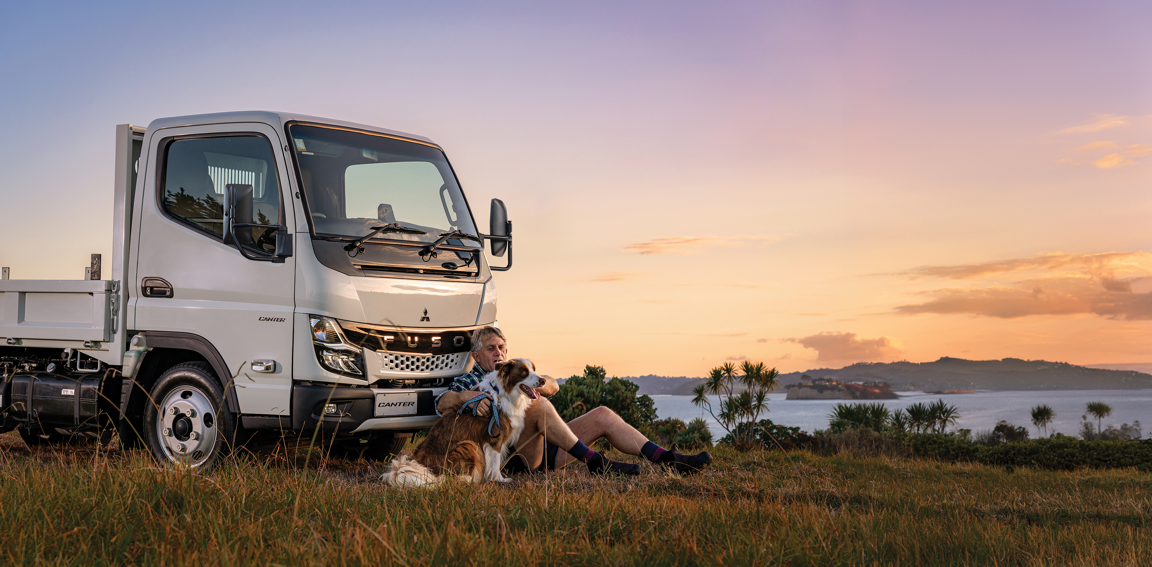 79A70F11 FUSO-Tipper-1605 RET LR-Expanded-RGB-WEB.jpg