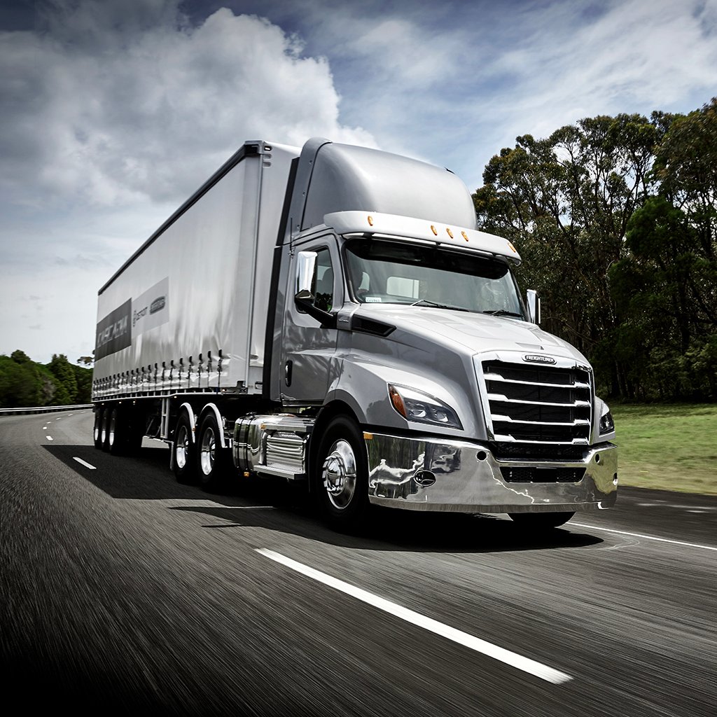 corporate_freightliner_dealer_finder_1024x1024 .jpg